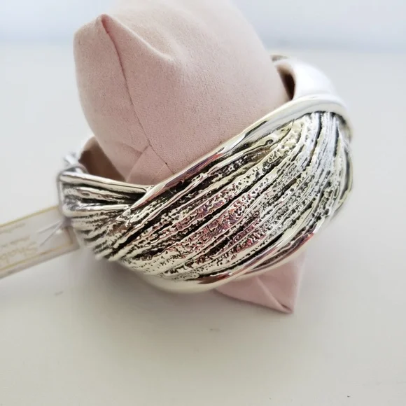 Shablool 925 Sterling Silver Textured Bangle Bracelet 8.25" - Picture 8 of 11